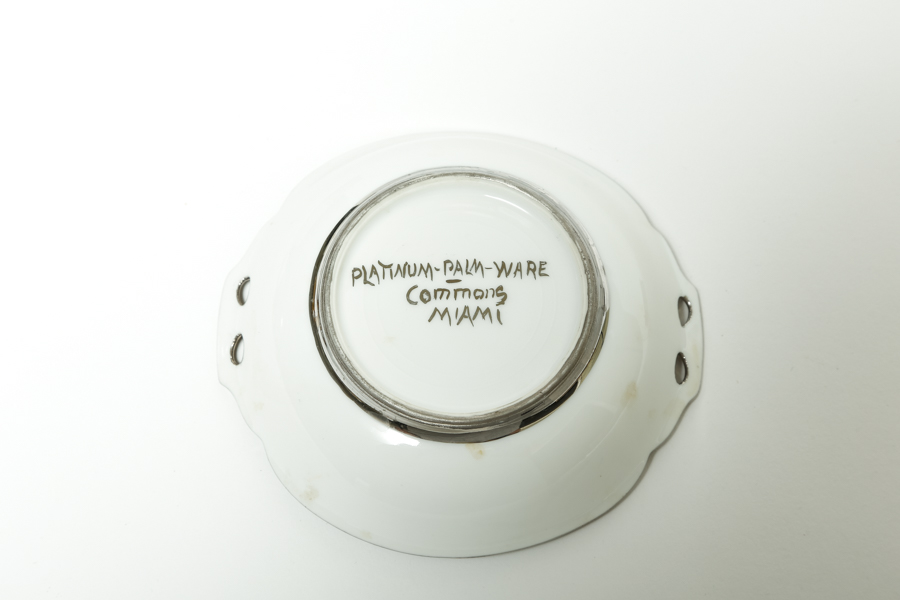 Platinum Palm Ware Set