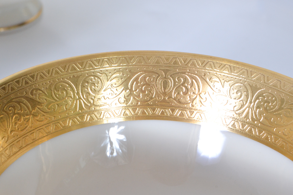 Lenox "Westchester" China Service for Twelve with Plate Chargers