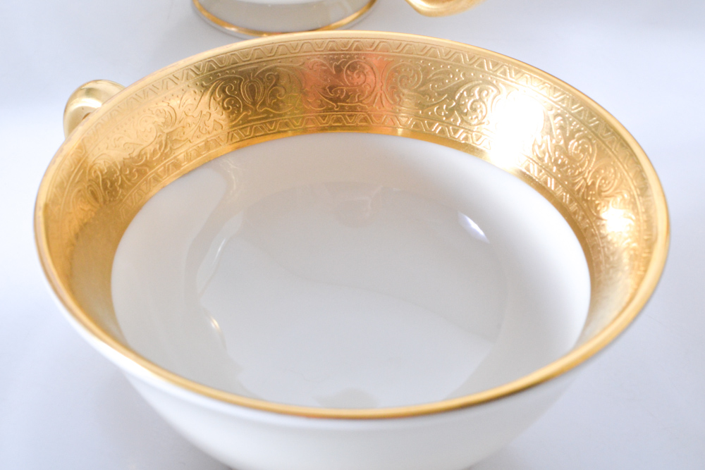 Lenox "Westchester" China Service for Twelve with Plate Chargers