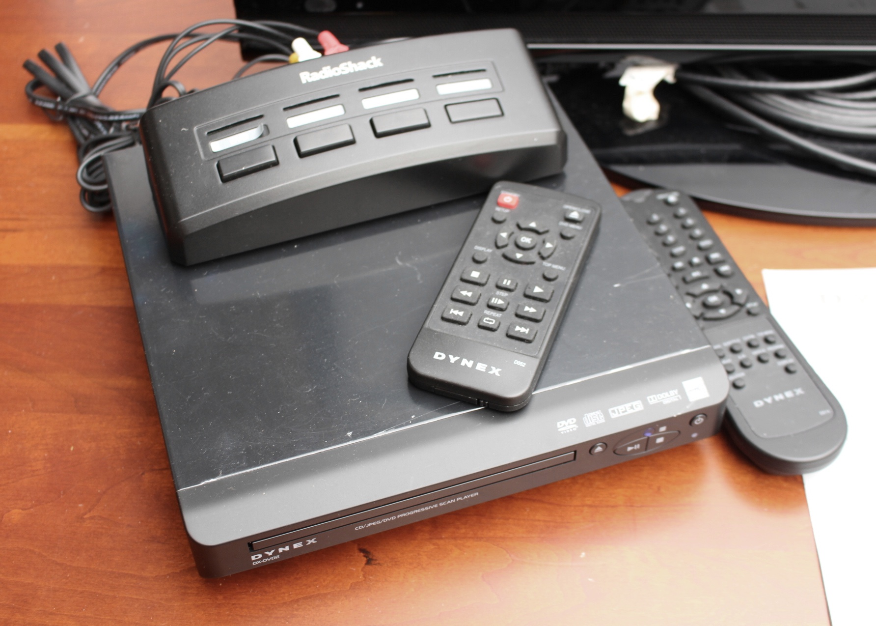 Dynex 26" Flat Screen TV and CD/DVD PLayer