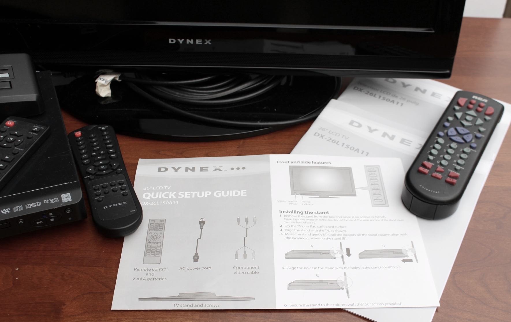 Dynex 26" Flat Screen TV and CD/DVD PLayer