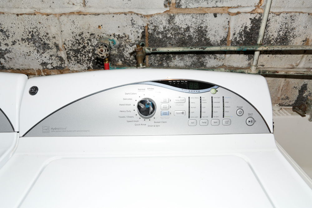 General Electric Hydro Wave and Sensor Dry Washer