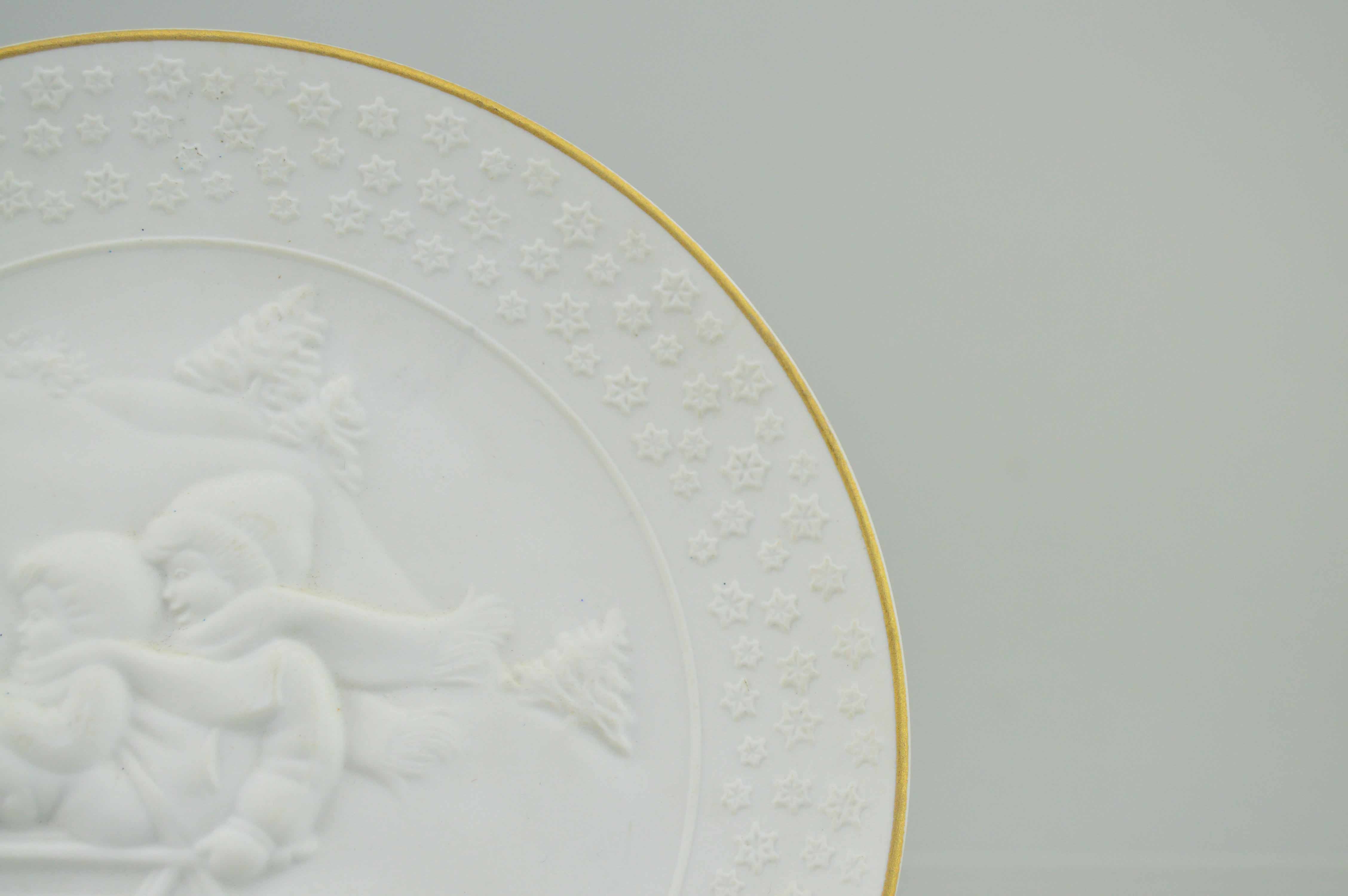 Pair of Vintage Gold Trimmed Christmas Plates by Avon