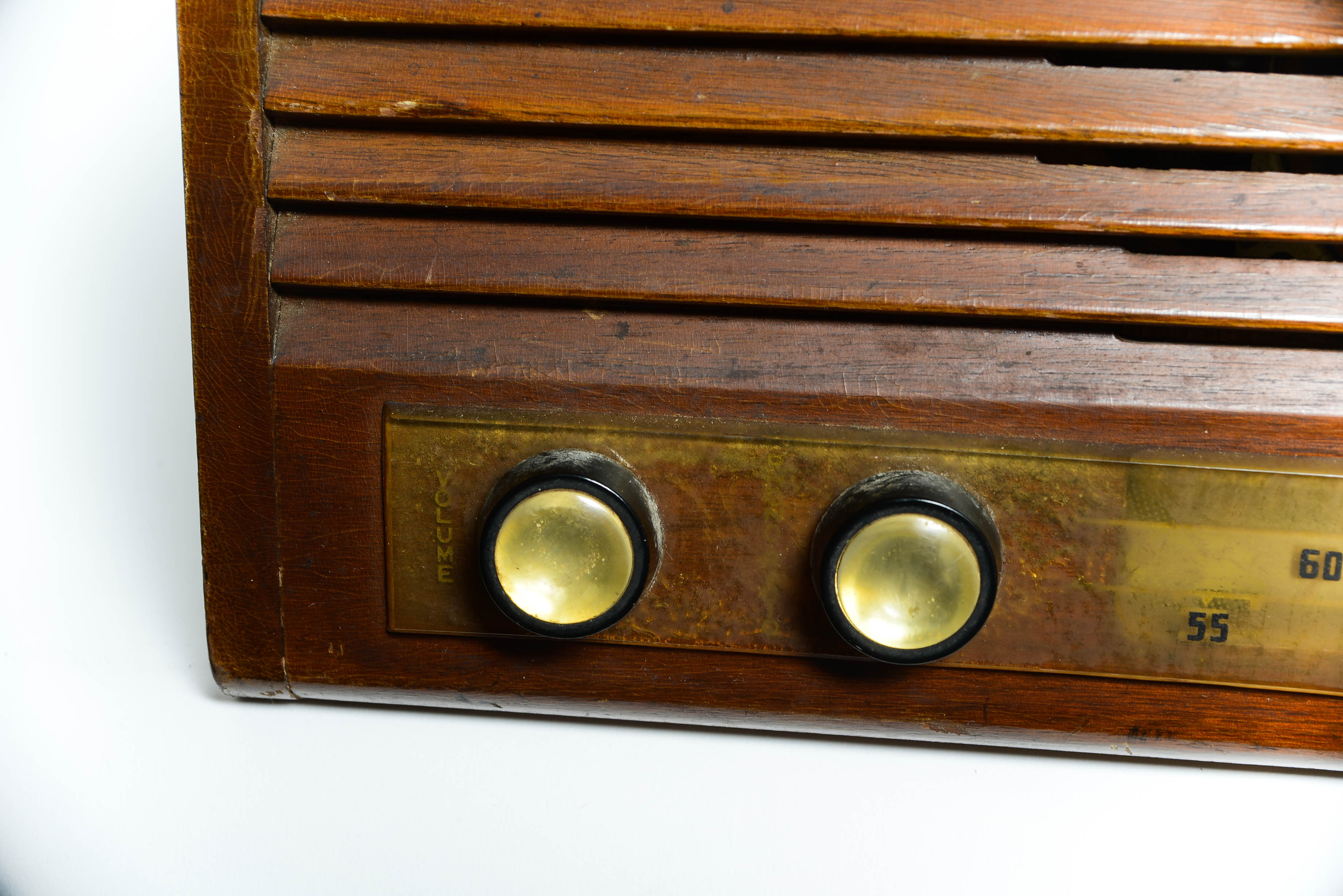 Antique True Tone Phonograph and Radio