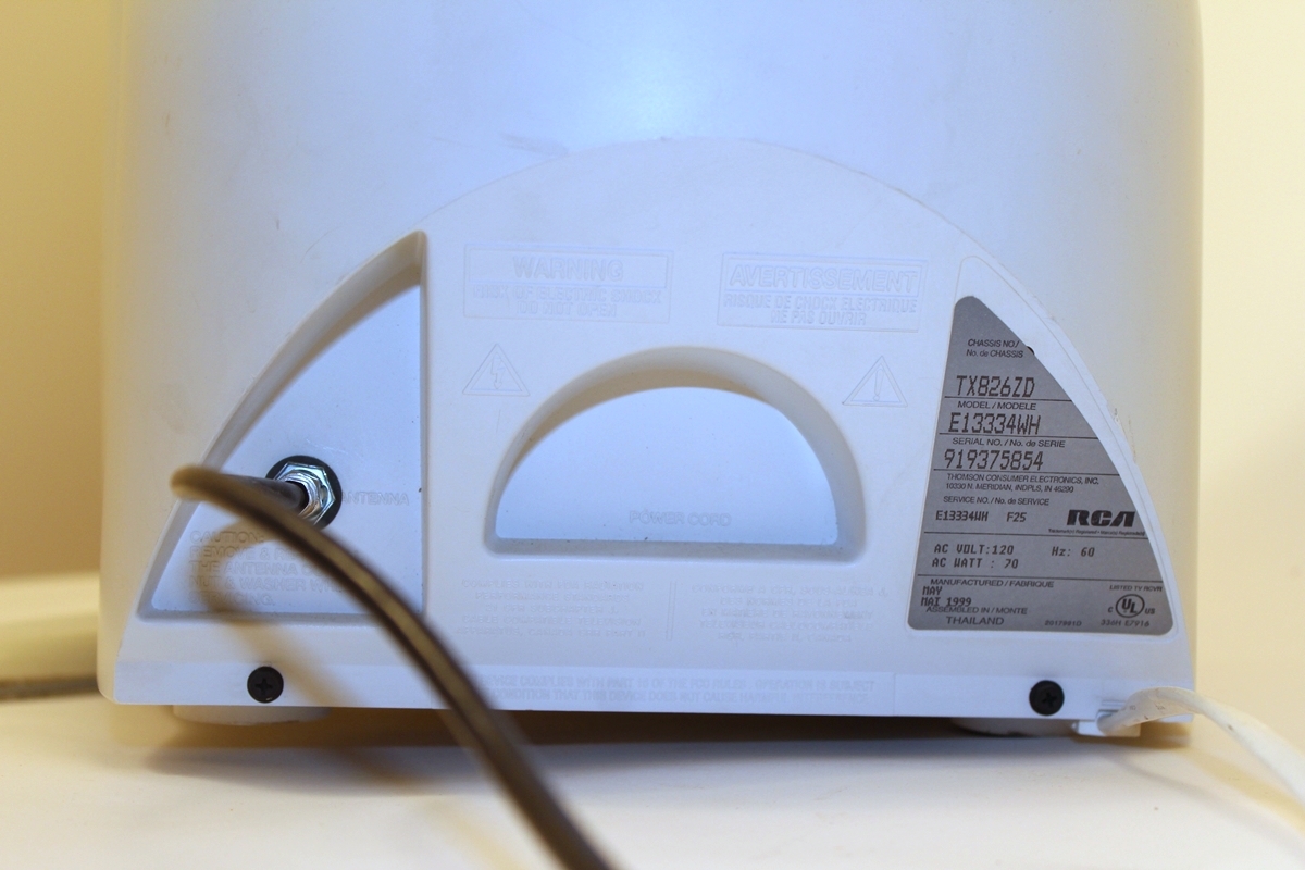 Vintage Small RCA Colortrak Television