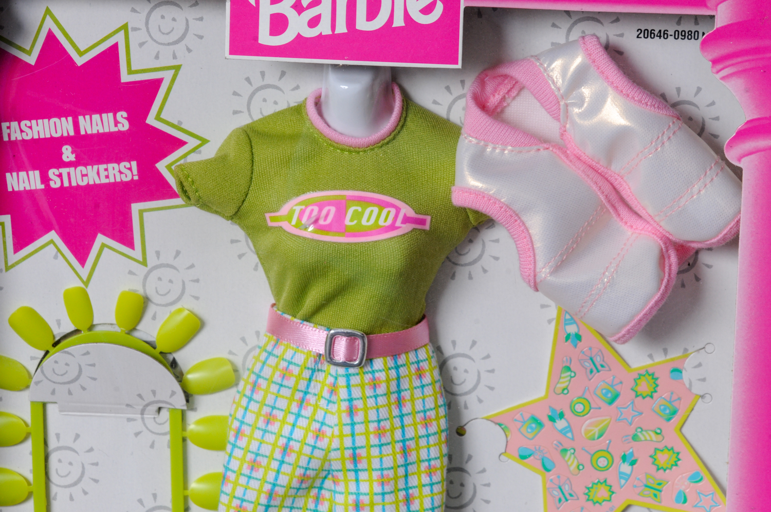 Barbie Fashion Avenue Clothing