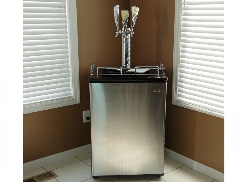 Haier BrewMaster Beer Dispenser Home Kegerator