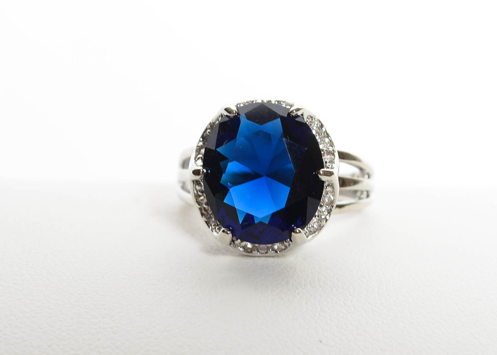 New Sterling Silver Size 7 Ring