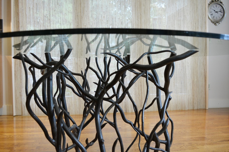 De Luco Wrought Iron Tree Branch Table and Four Wood Chairs