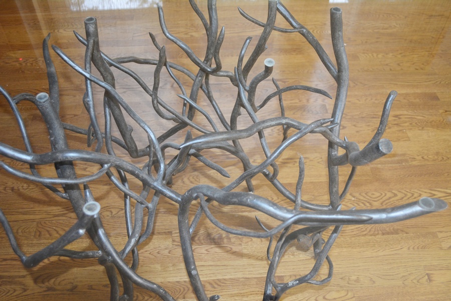 De Luco Wrought Iron Tree Branch Table and Four Wood Chairs