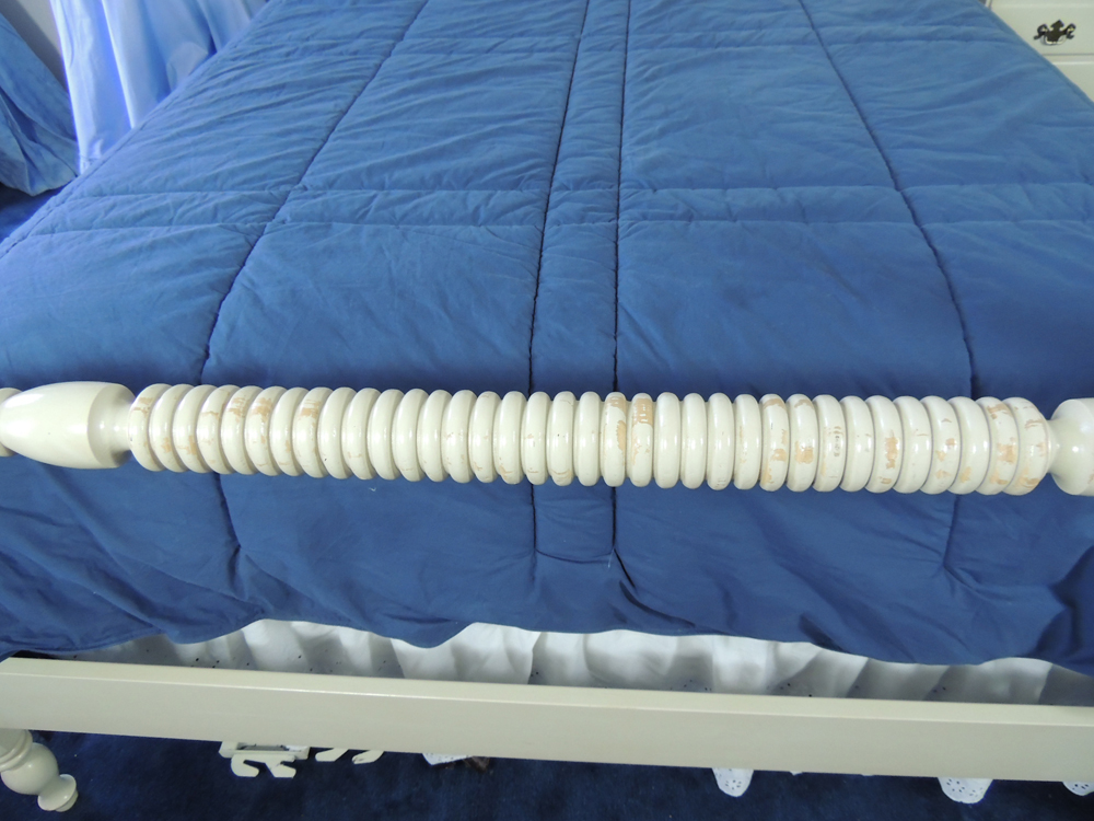 Ethan Allen Full Size Canopy Bed