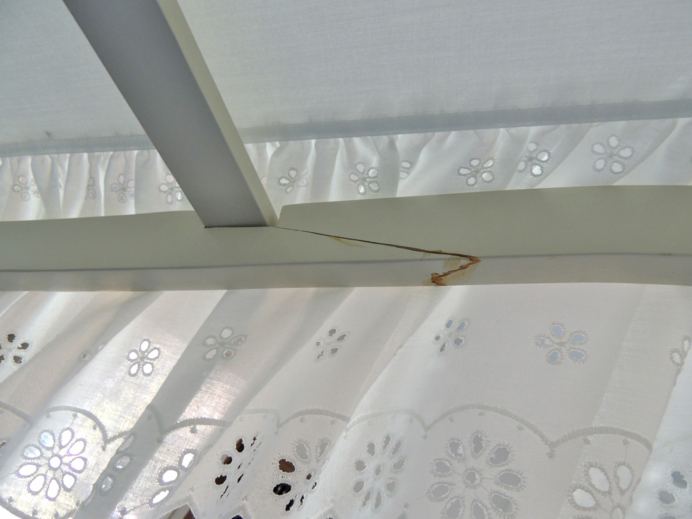 Ethan Allen Full Size Canopy Bed