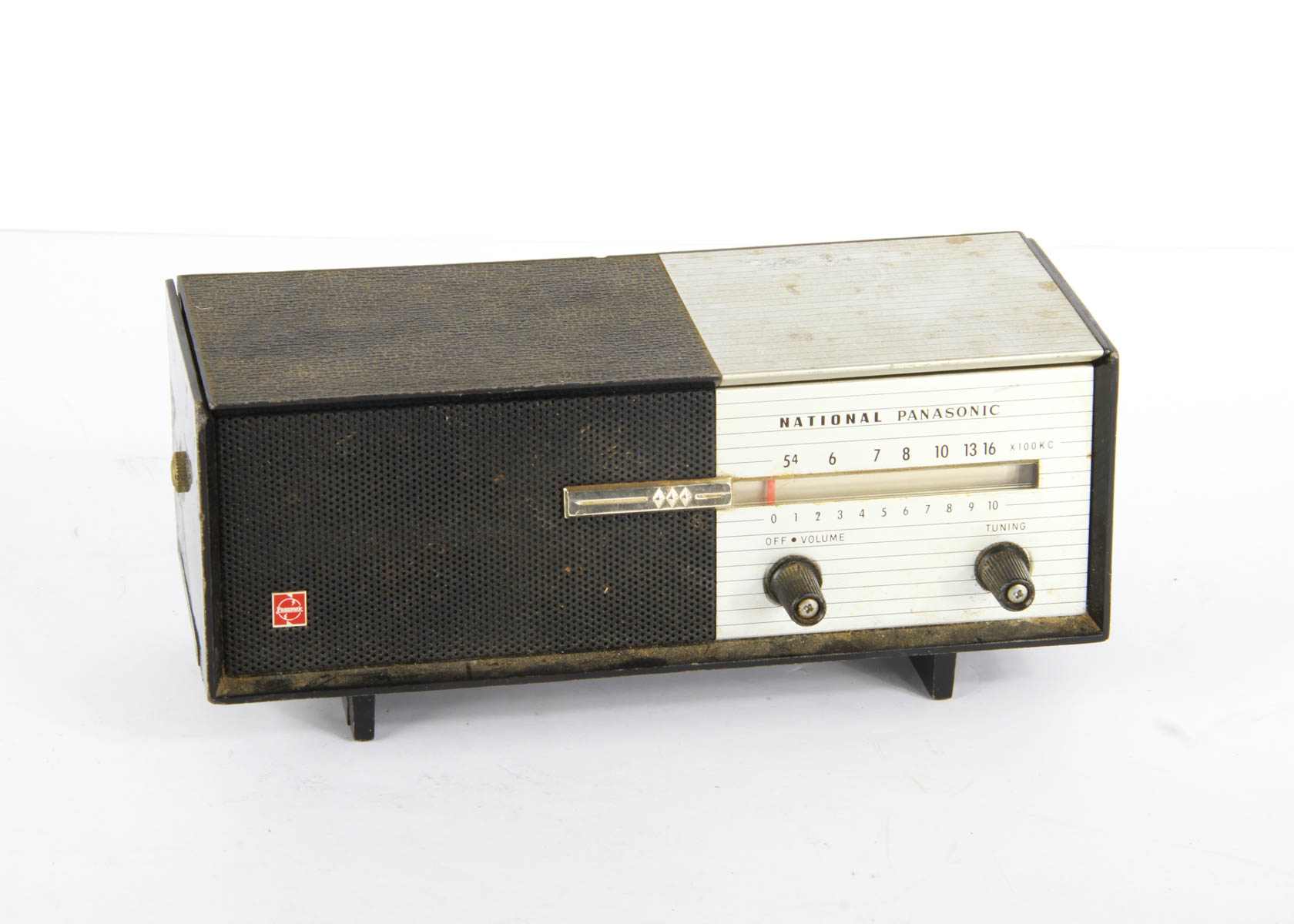 Vintage National Panasonic Transistor Radio
