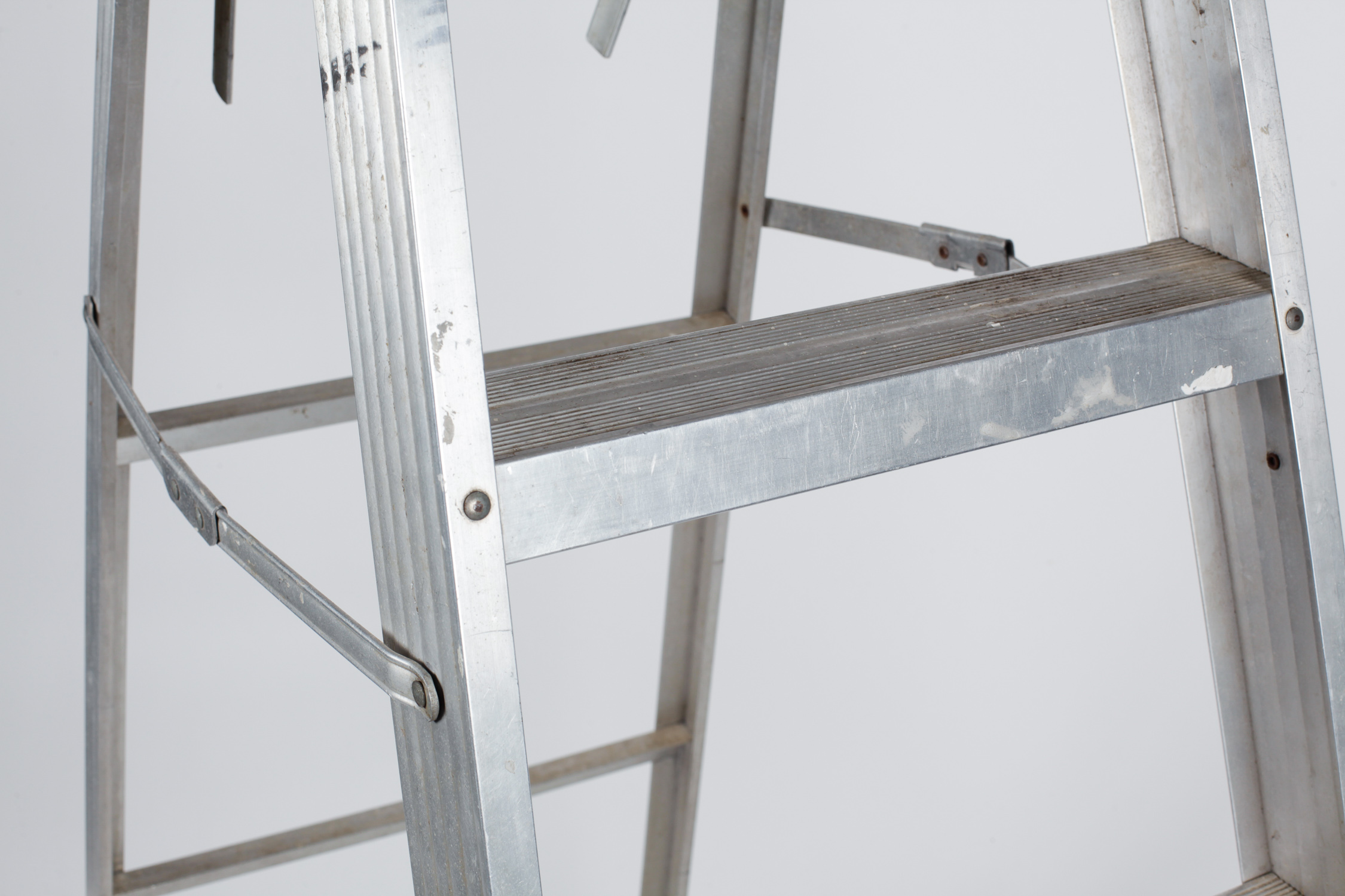 Werner Saf-T-Master Aluminum Ladders