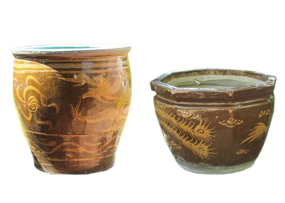 Antique Chinese Egg Pots