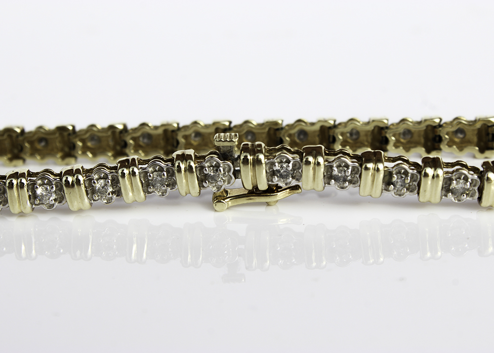 10K Gold and Diamond Tennis Bracelet