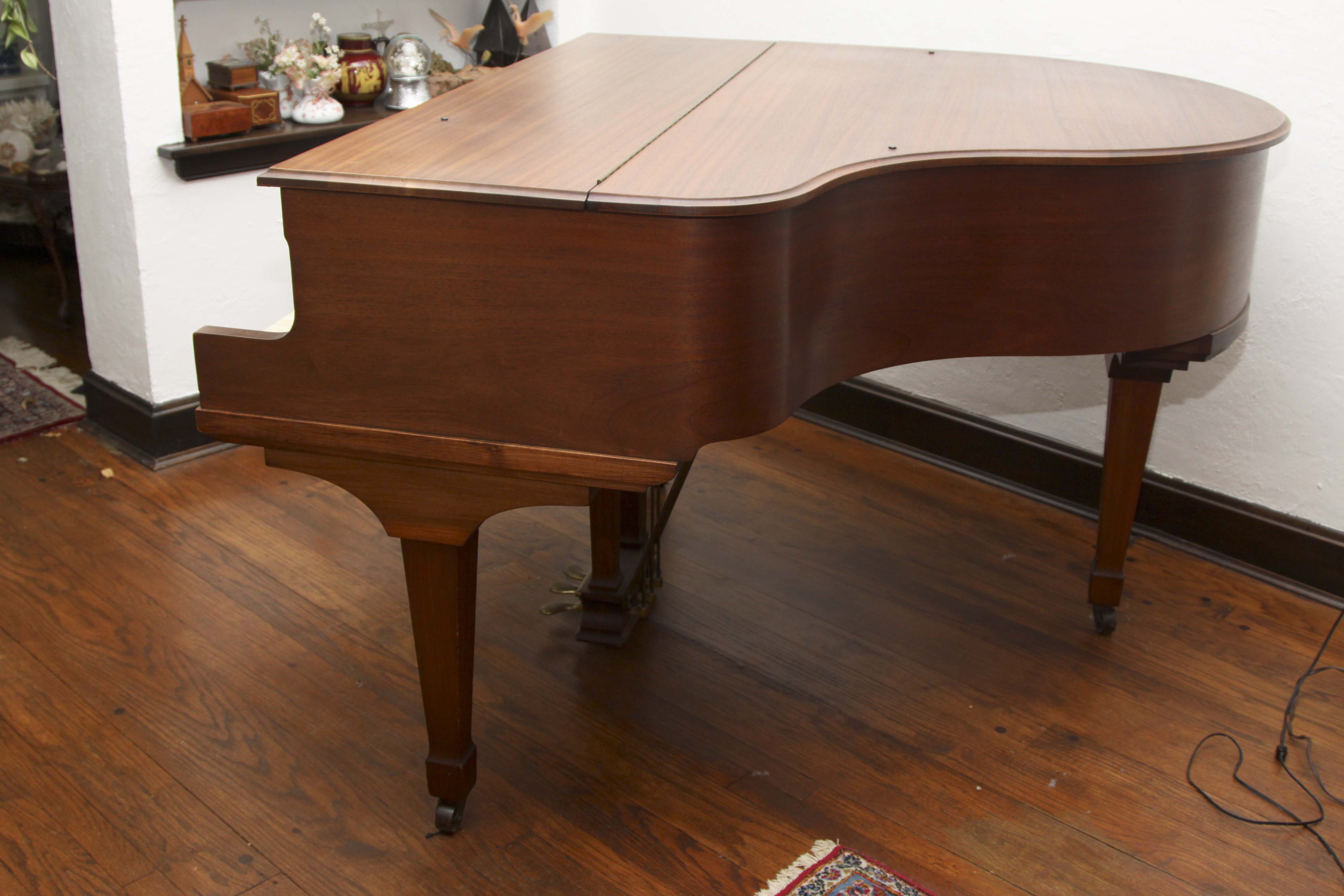 Starr Piano Co. Baby Grand Piano Circa 1930's