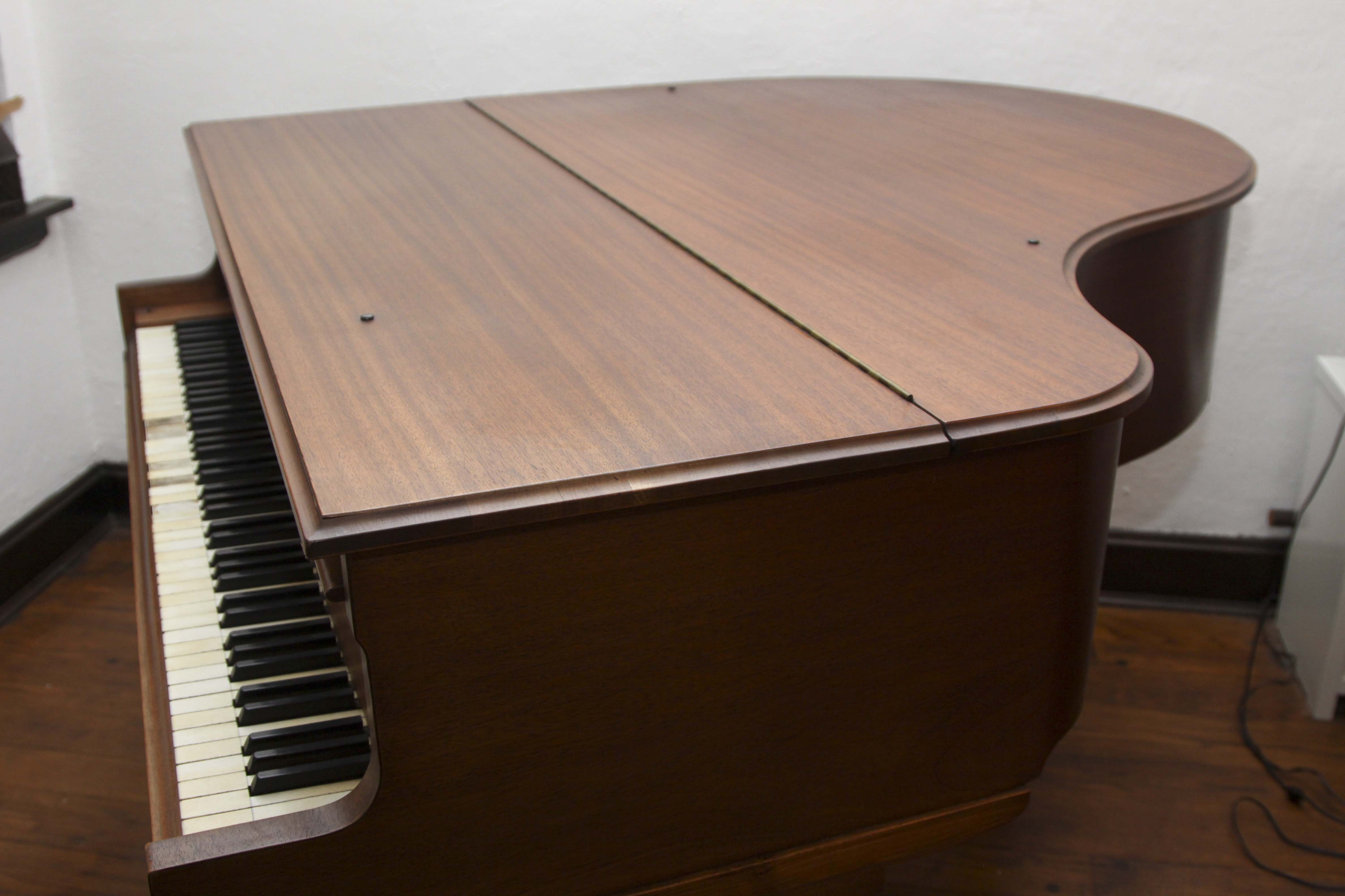 Starr Piano Co. Baby Grand Piano Circa 1930's