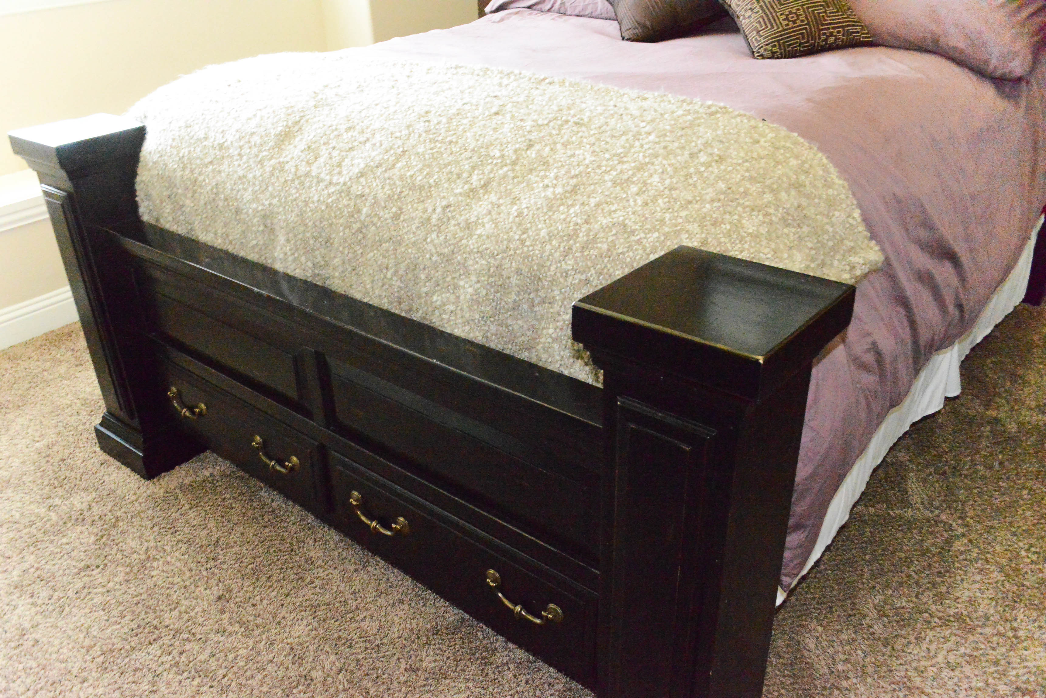 Progressive Furniture "Torreon Collection" Queen Bed Frame