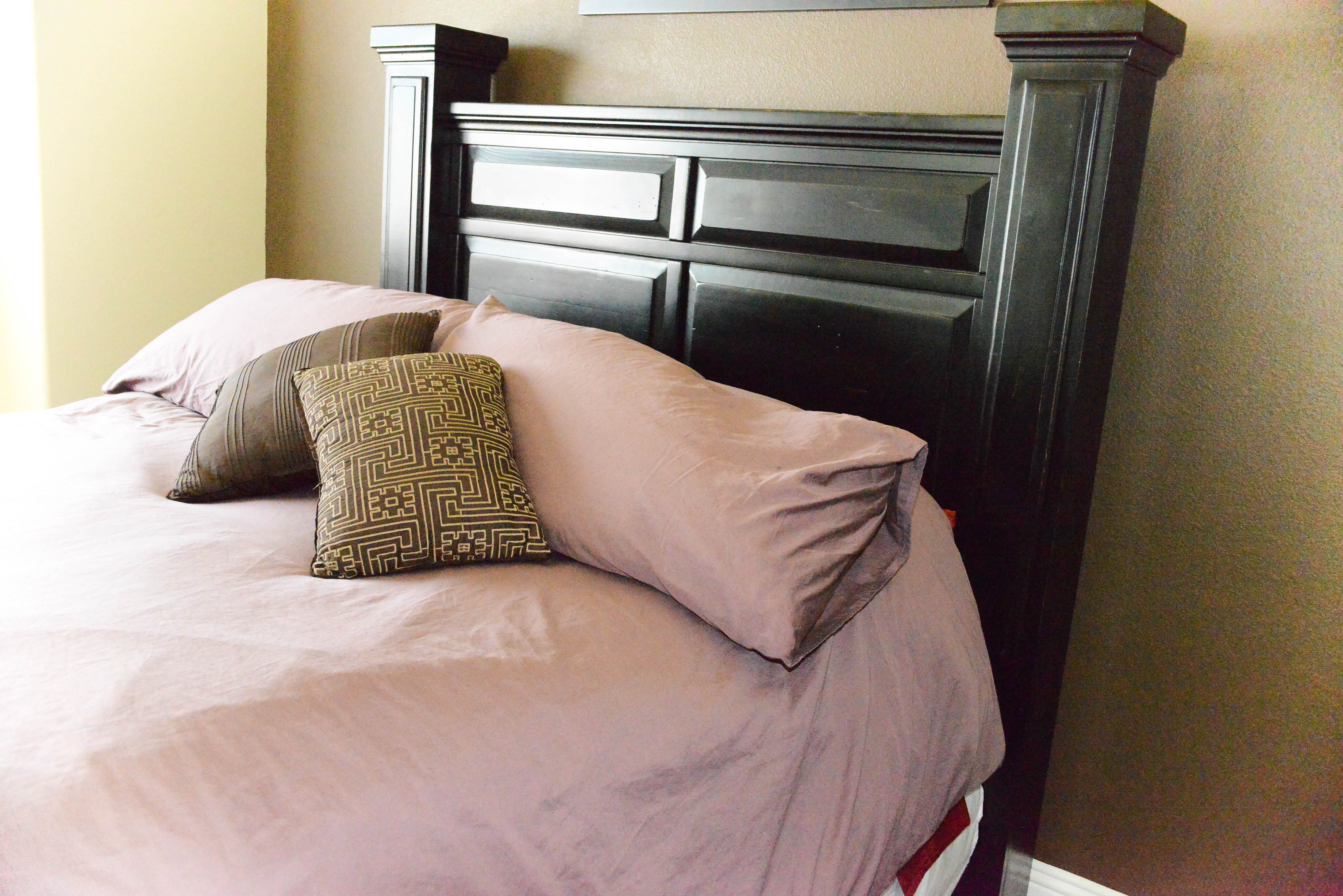 Progressive Furniture "Torreon Collection" Queen Bed Frame