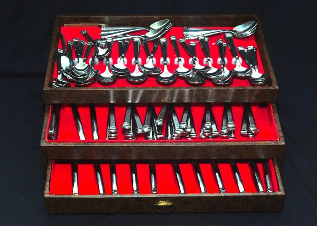 Set of Oneida Achievement 18/8 Stainless Flatware