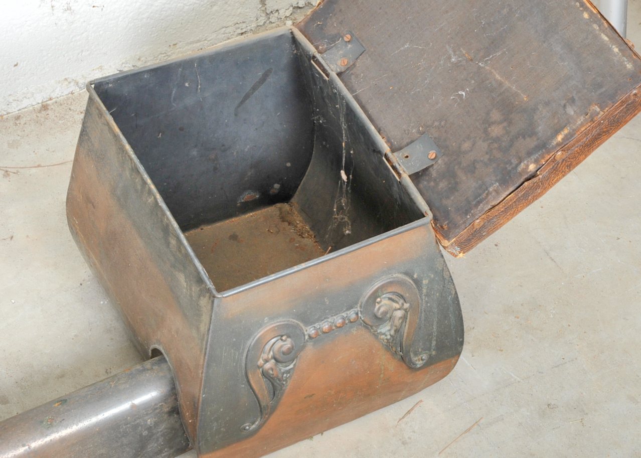 Antique English Fireplace Fender and Seat