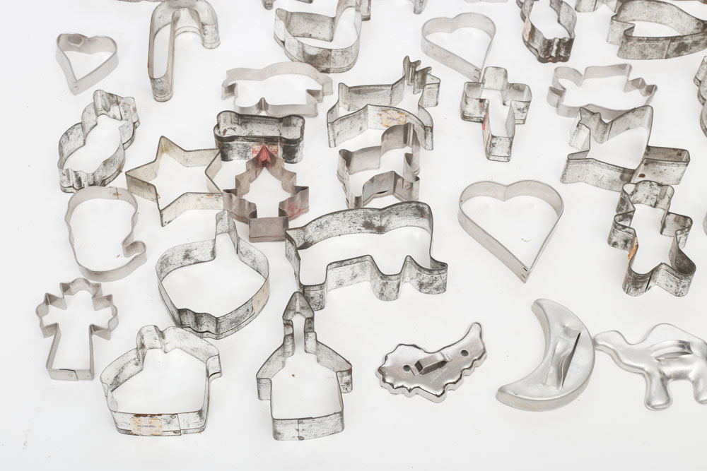 Collection of Vintage Country Kitchen Utensils