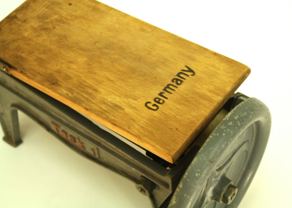 Vintage "Teck 1" German Tobacco Cutter