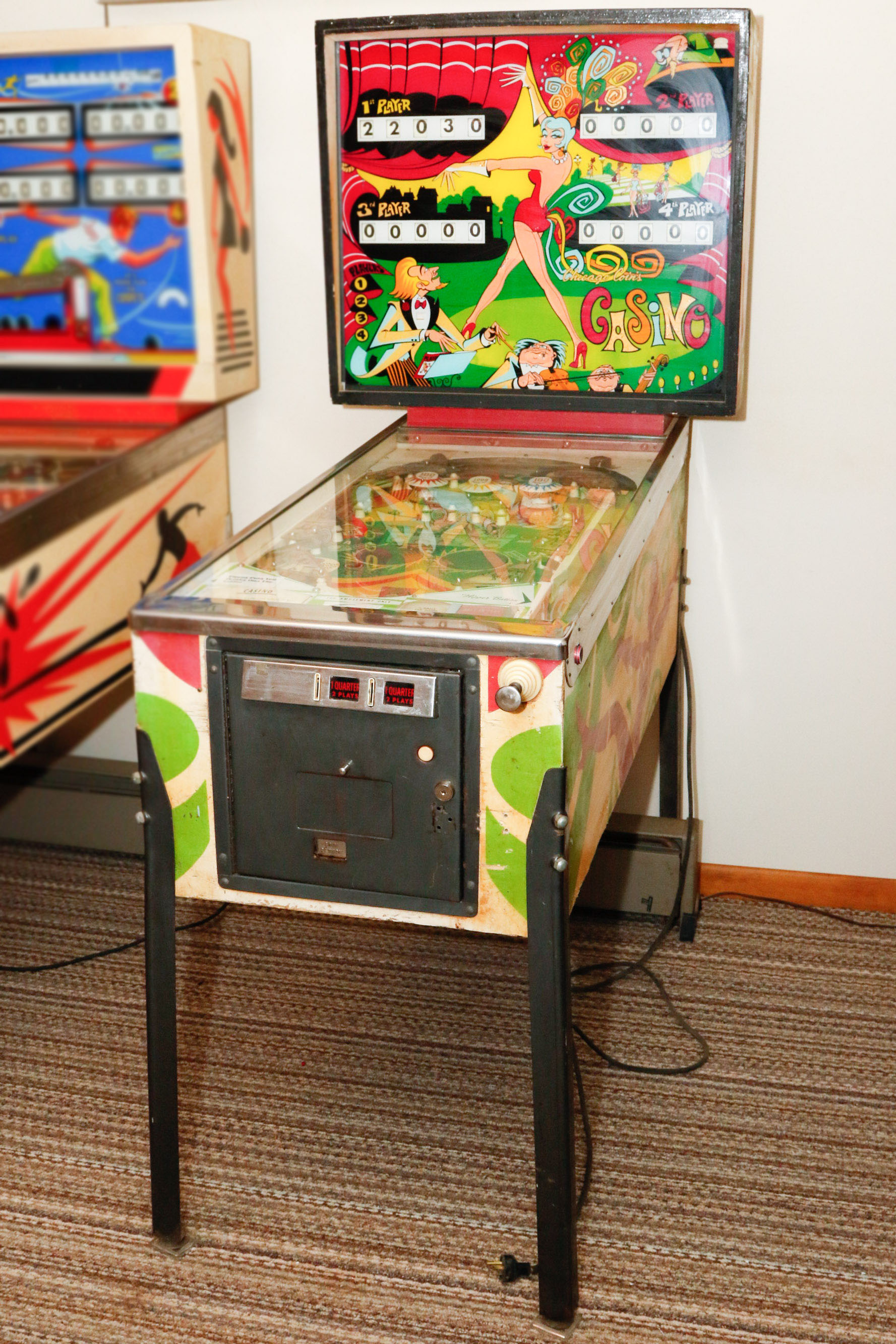 "Casino" Pinball Machine by Chicago Coin