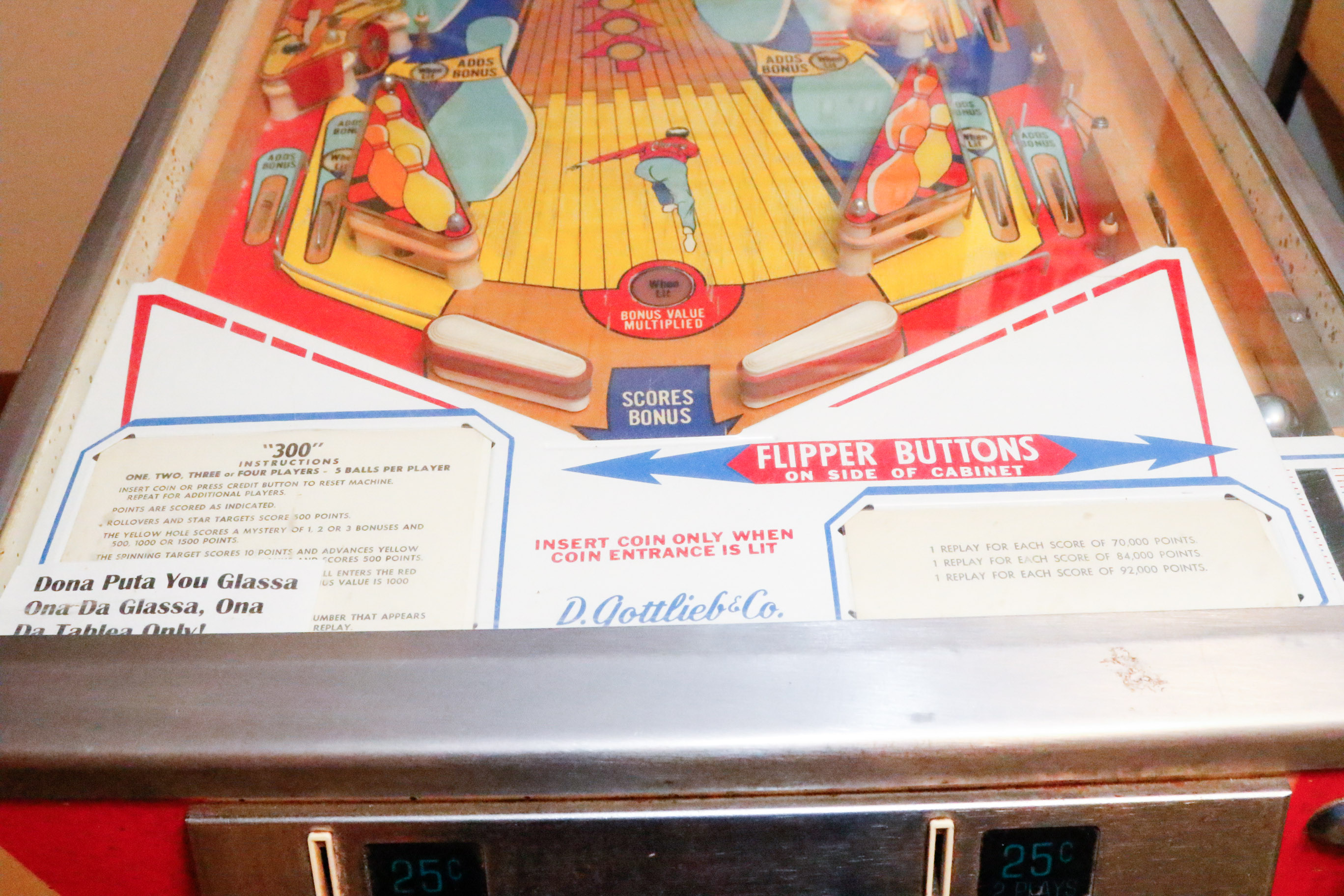 "300" Pinball Machine by D. Gottlieb & Co.