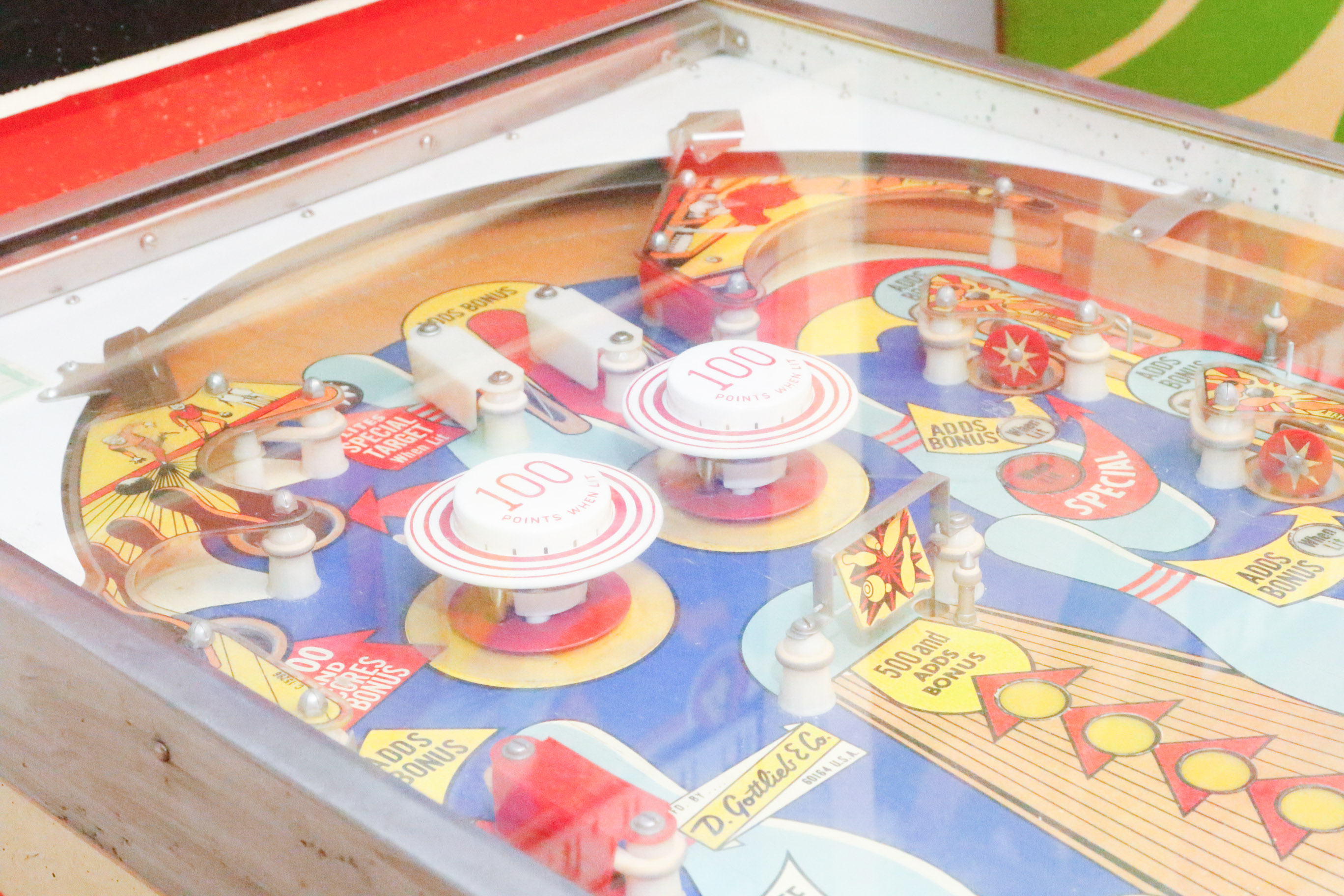 "300" Pinball Machine by D. Gottlieb & Co.