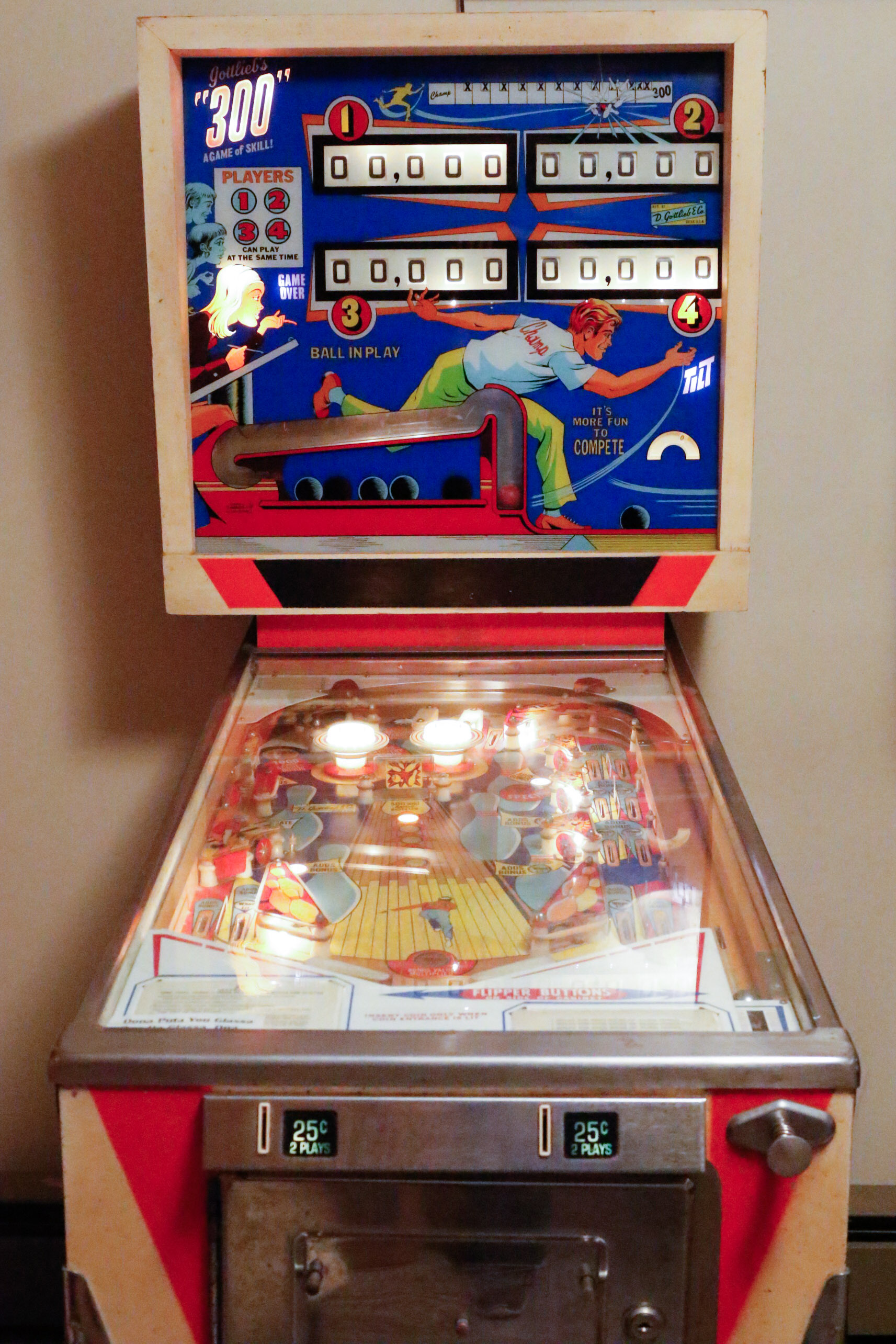 "300" Pinball Machine by D. Gottlieb & Co.