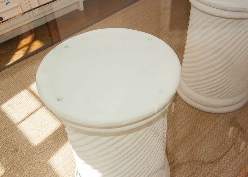 Glass top Pedestal Table