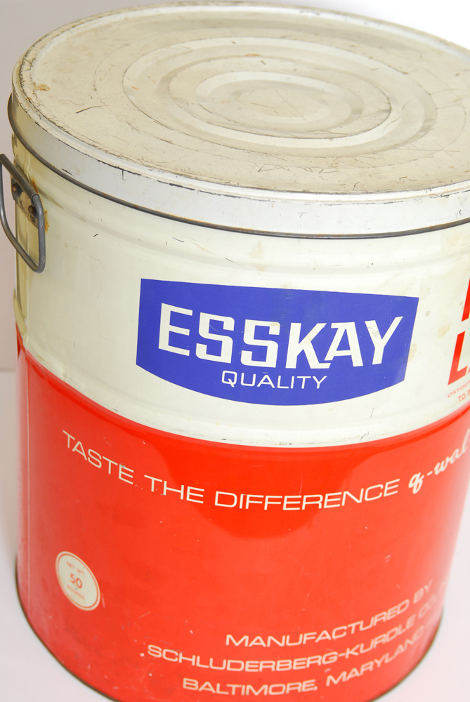 Large Vintage Esskay Pure Lard Tin