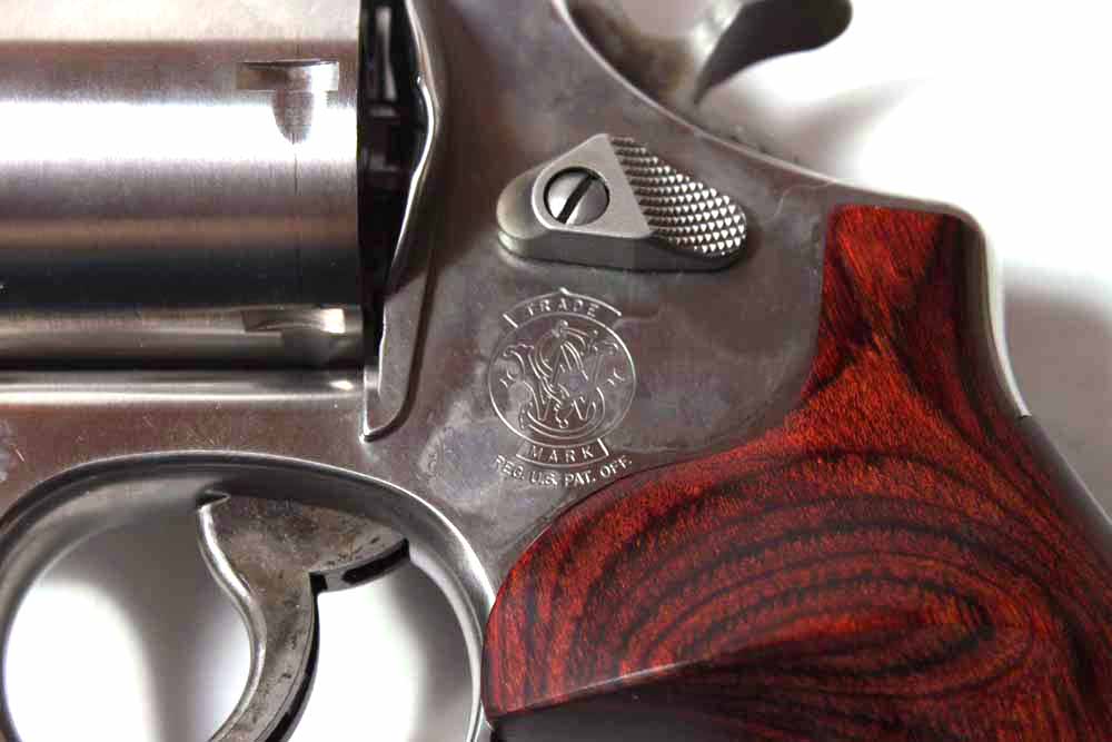 Smith & Wesson Model 629 .44 Magnum Snub Nose Revolver