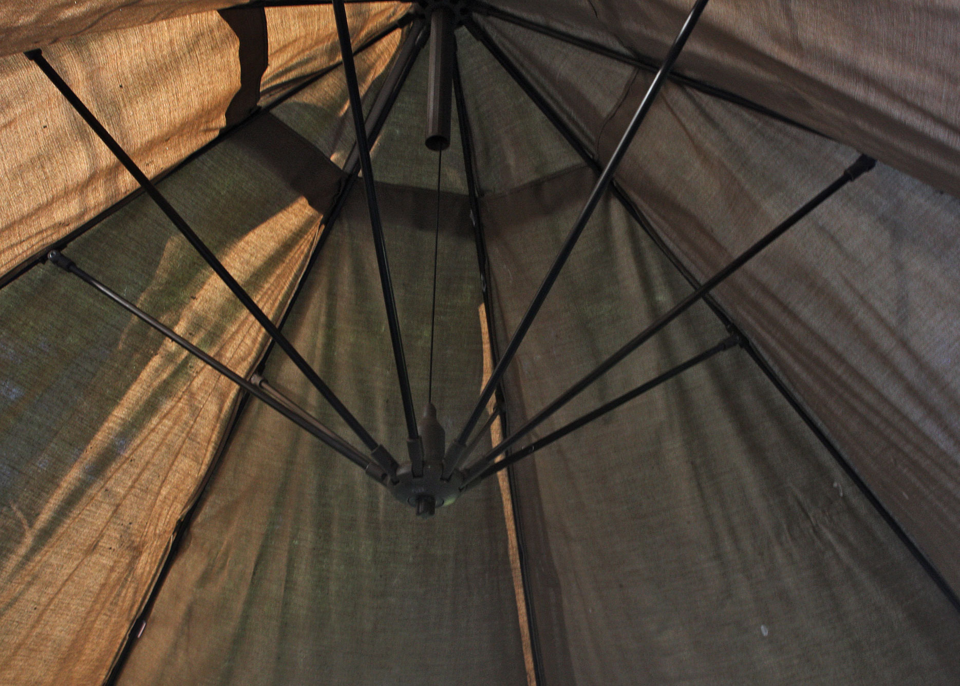 Adjustable Overhang Patio Umbrella