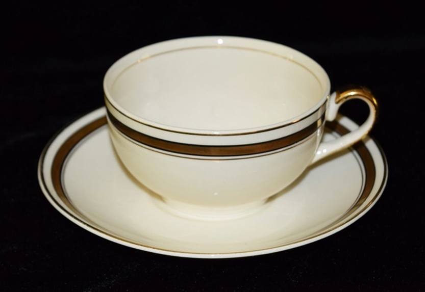 Vintage "Pareek" Johnson Bros. England  China