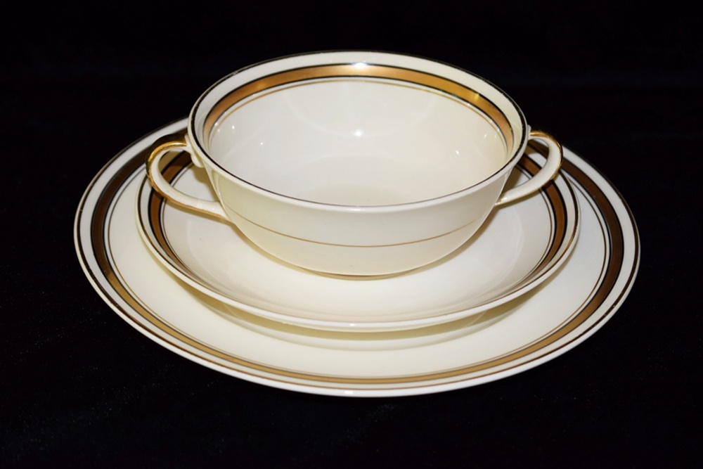 Vintage "Pareek" Johnson Bros. England  China