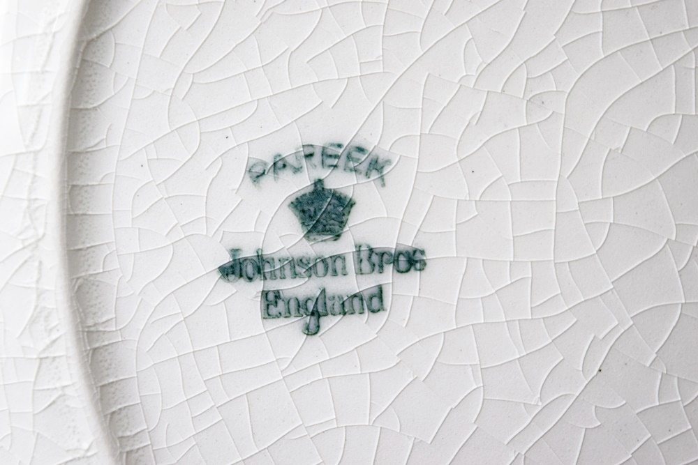 Vintage "Pareek" Johnson Bros. England  China