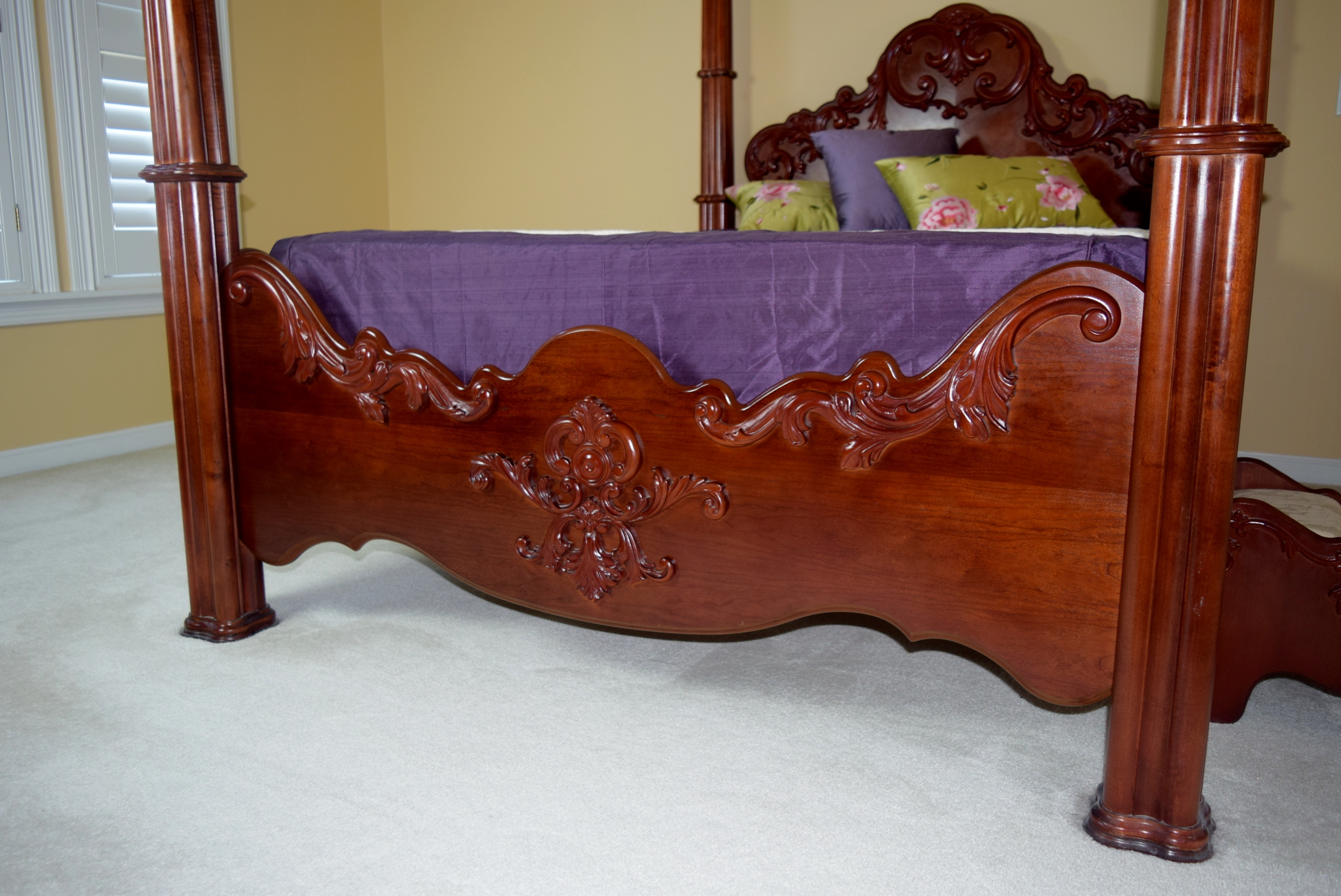 Pulaski Four-Poster Edwardian Style Bed