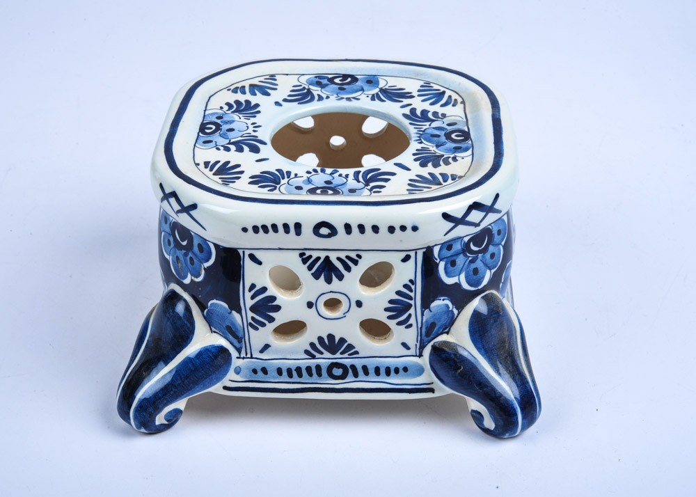 "Blue Flowers" China Collection