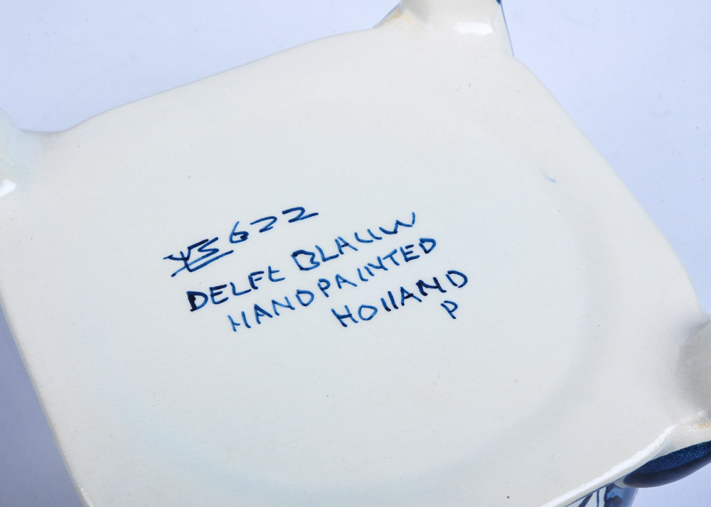 "Blue Flowers" China Collection