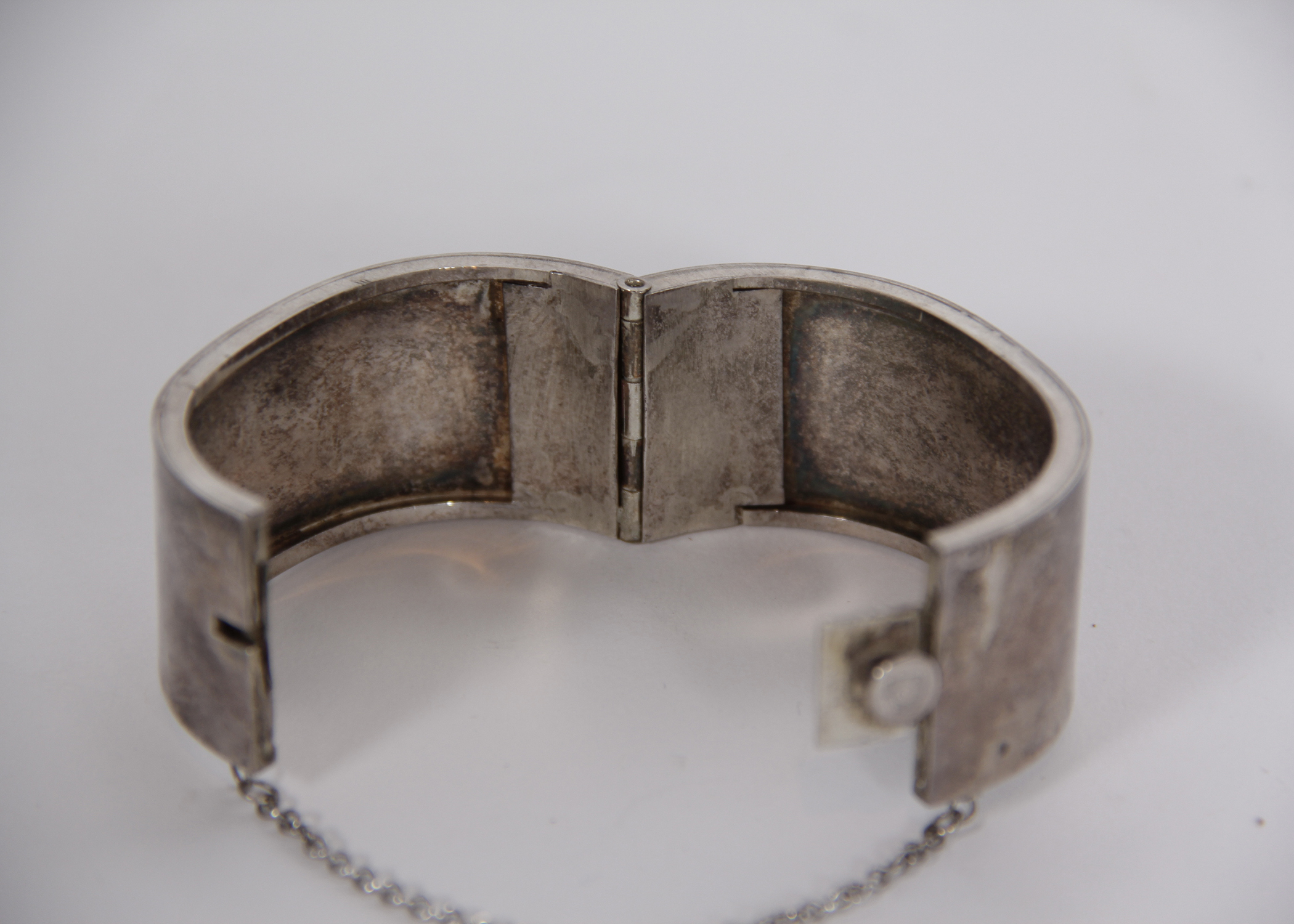 Sterling Silver Mexican Modernist Hinged Bangle Bracelet