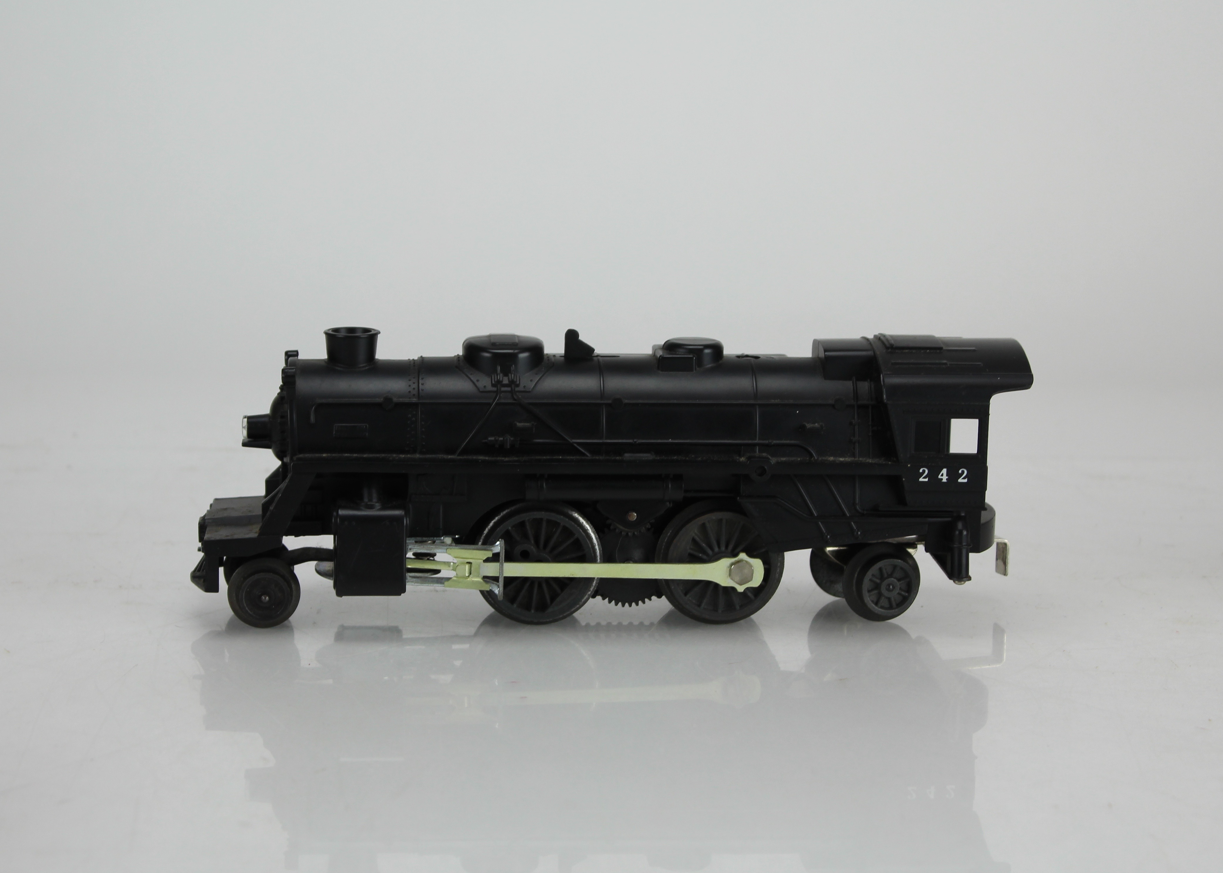 1965 Lionel No. 11520 Six Unit Steam Freight