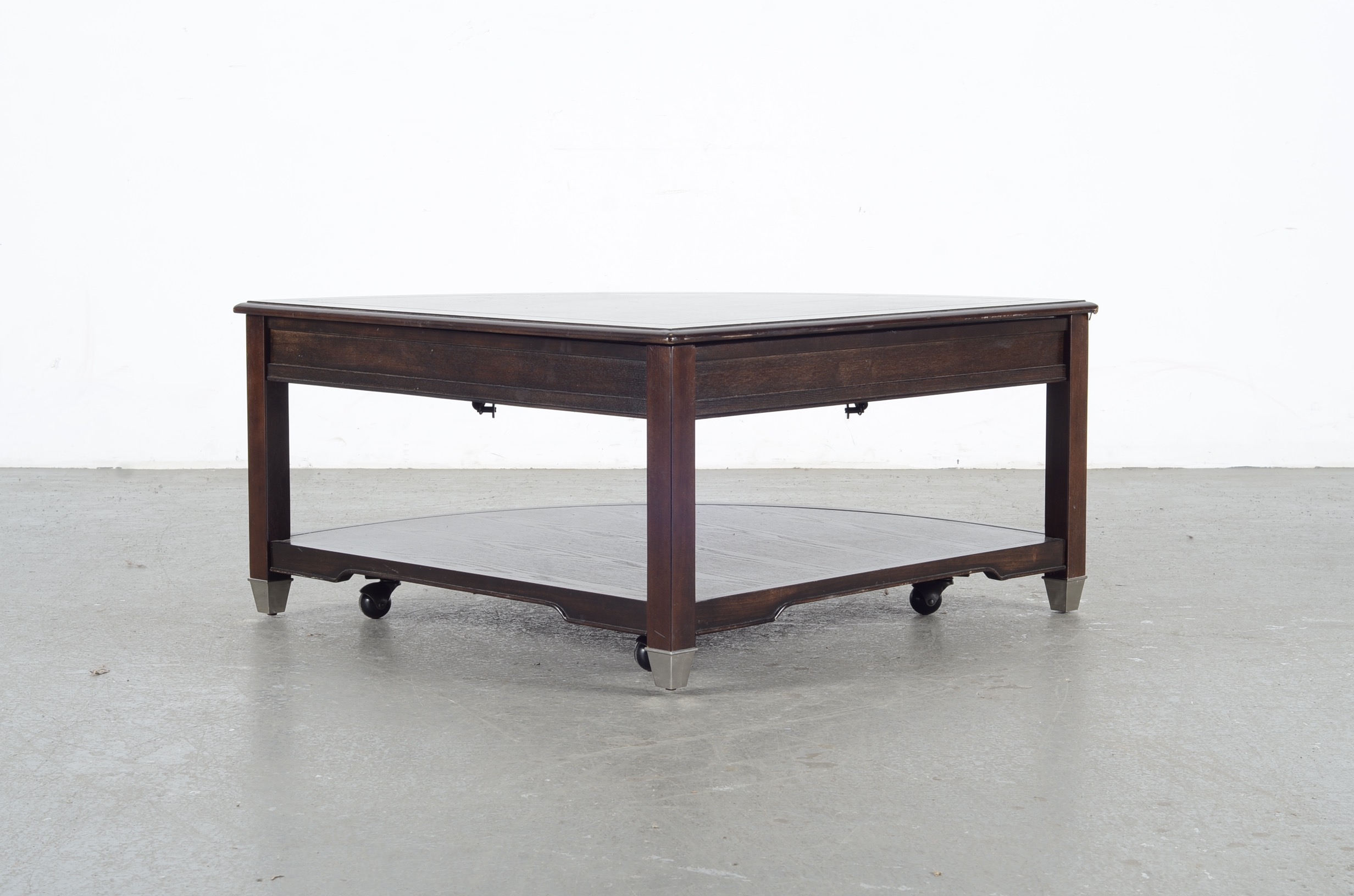 Lift-Top Corner Table