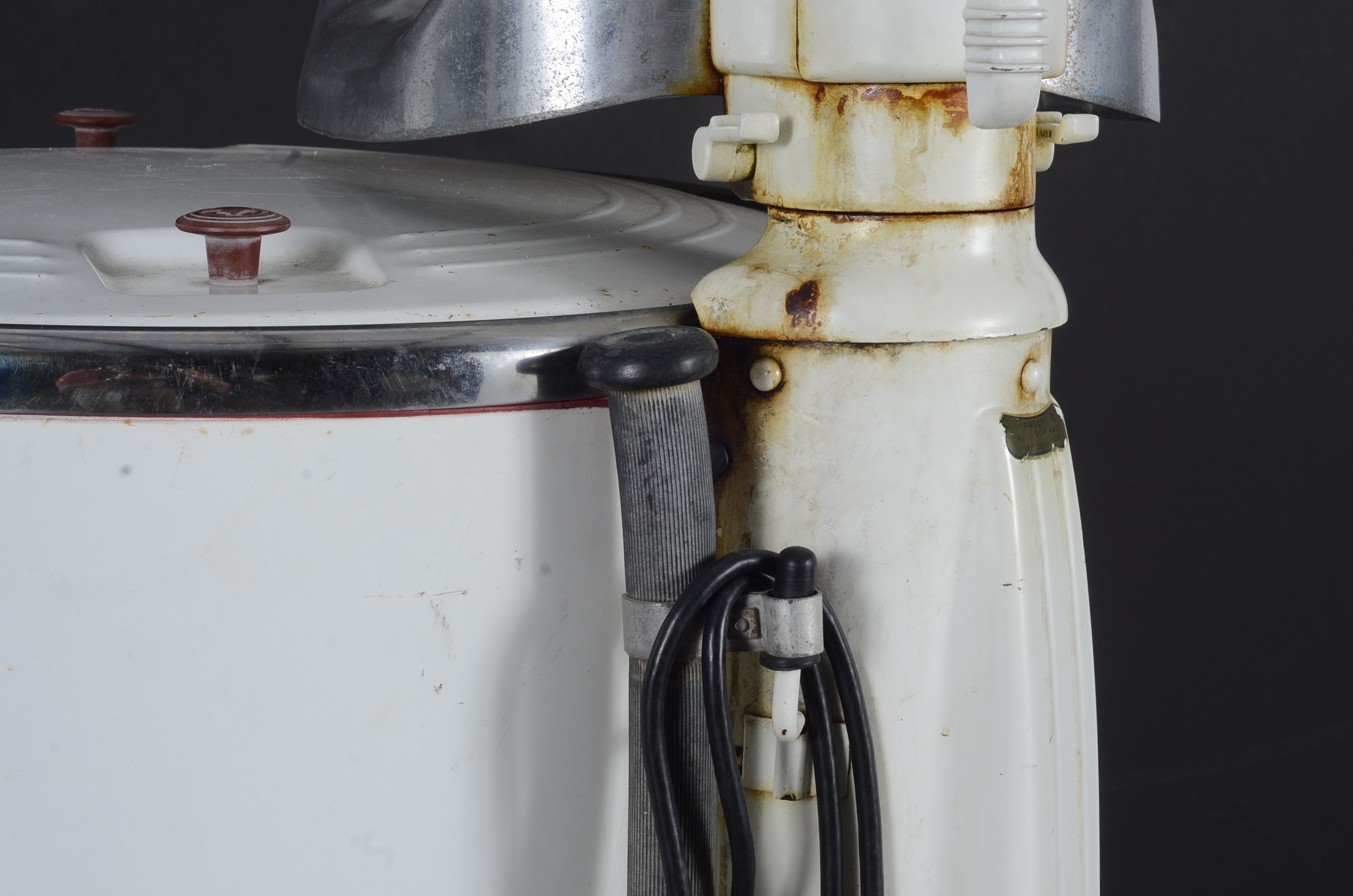 Vintage Speed Queen Model 90 Wringer Washer