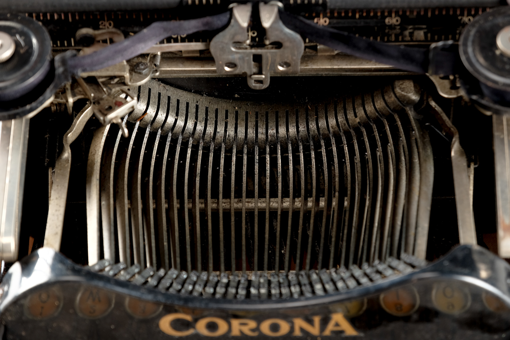 Corona #3 Portable Typewriter Circa 1917