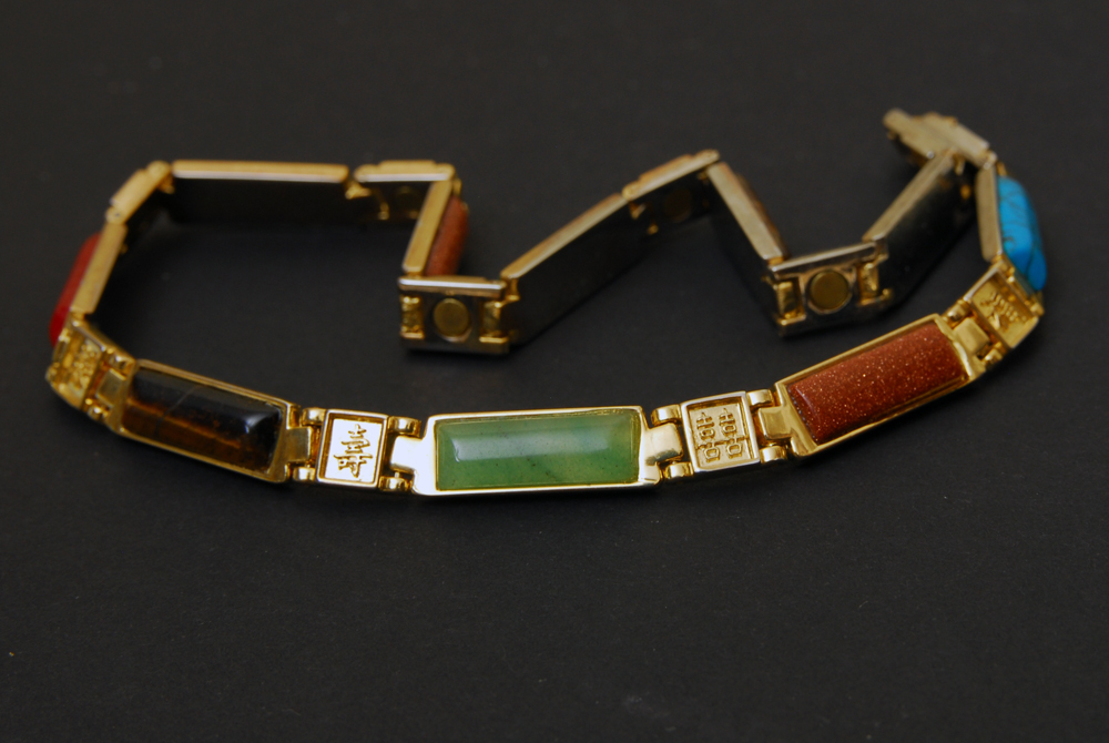 Vintage Gold Tone Jewelry Trio