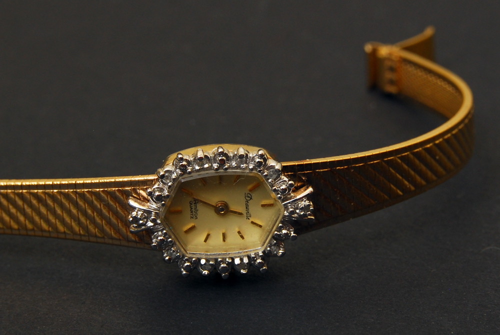 Vintage Gold Tone Jewelry Trio