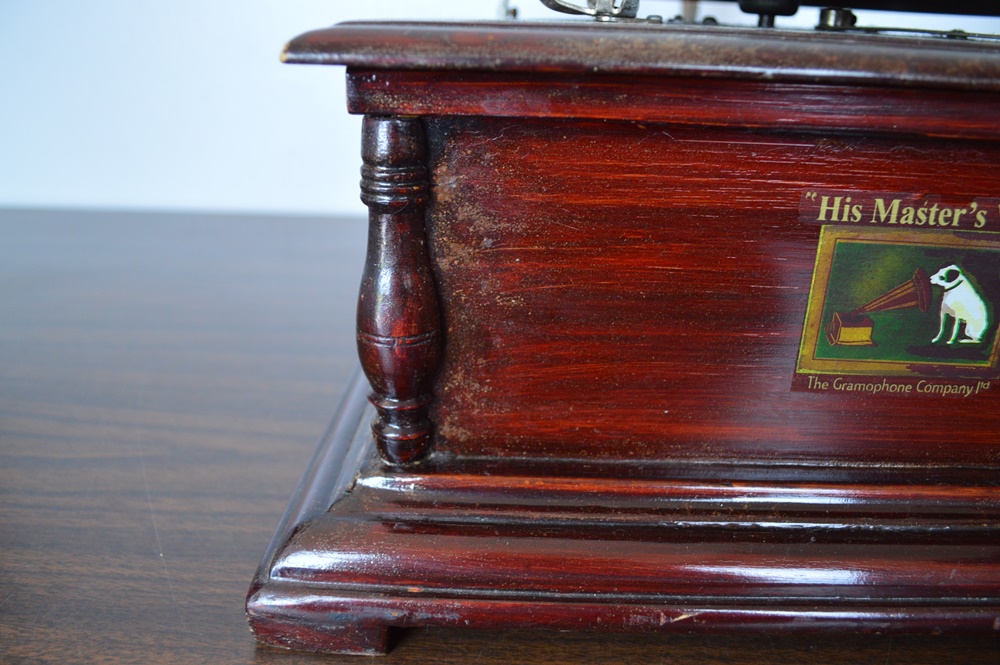 Hand Crank Phonograph With Brass Horn